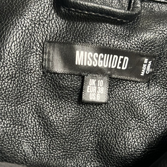 Black leather jacket - Picture 3 of 4